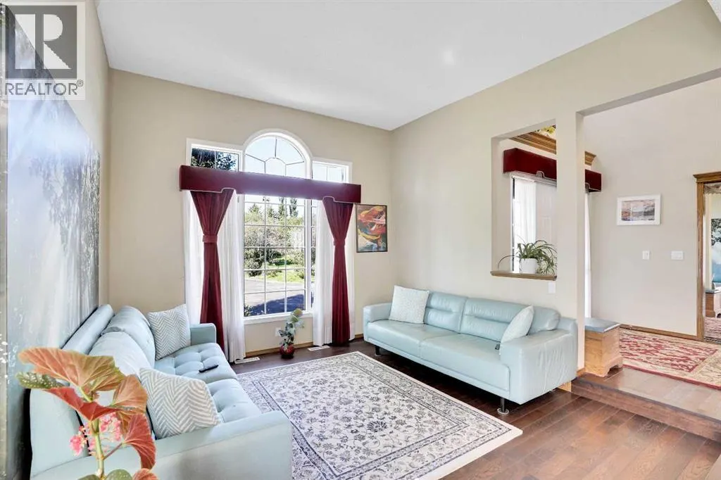 39 lone pine Crescent