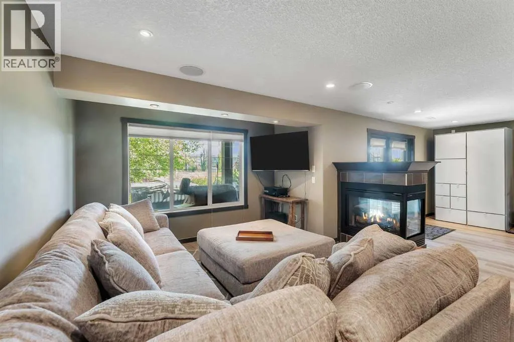 367 Sagewood Place SW