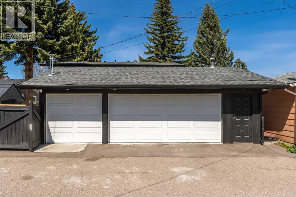 201 Wascana Crescent SE