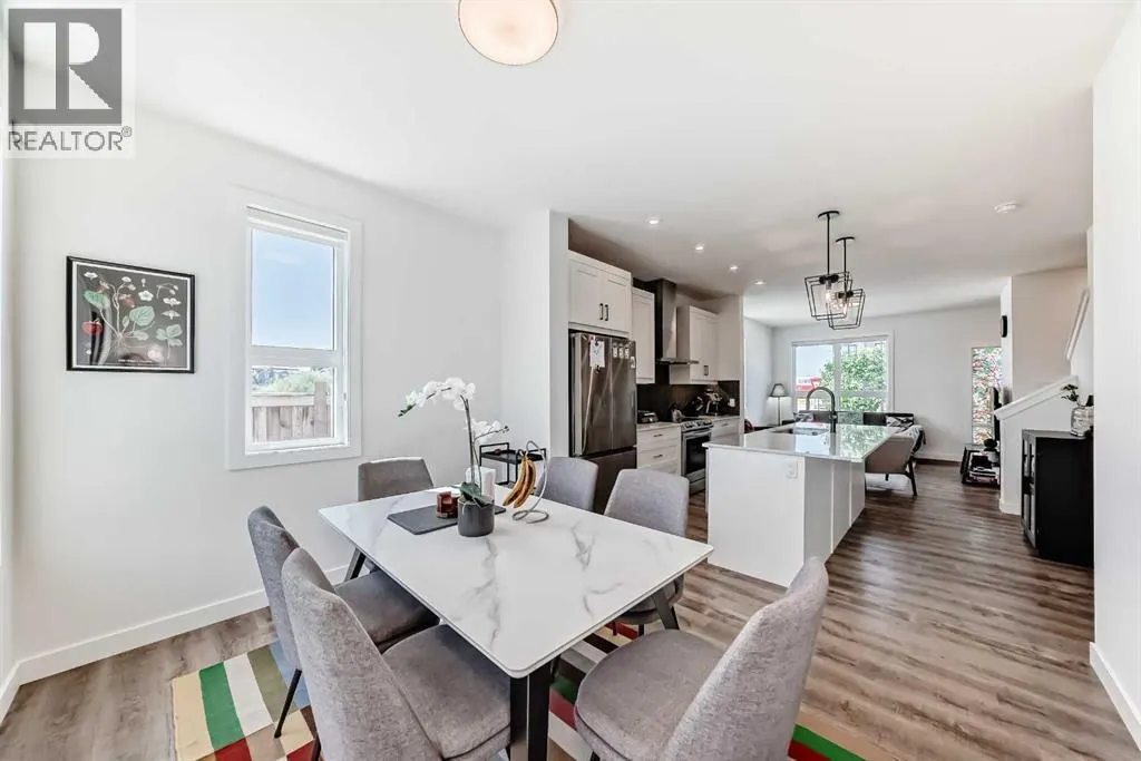8 silverton glen Green SW
