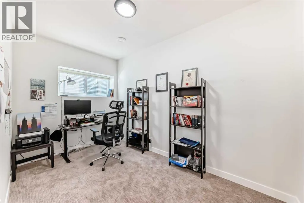 8 silverton glen Green SW