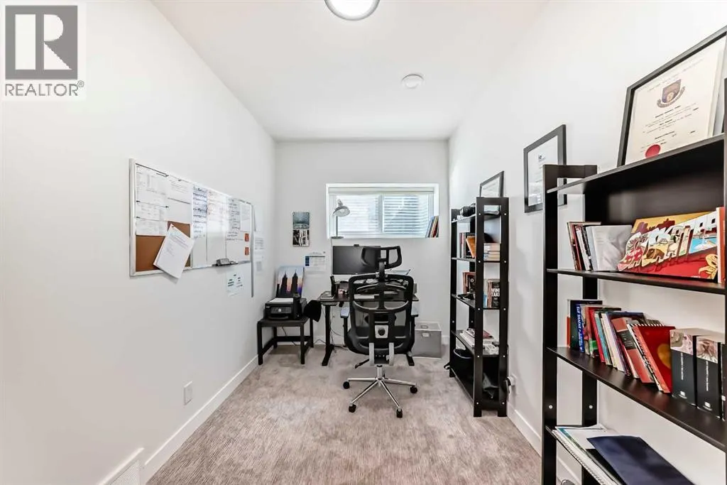 8 silverton glen Green SW