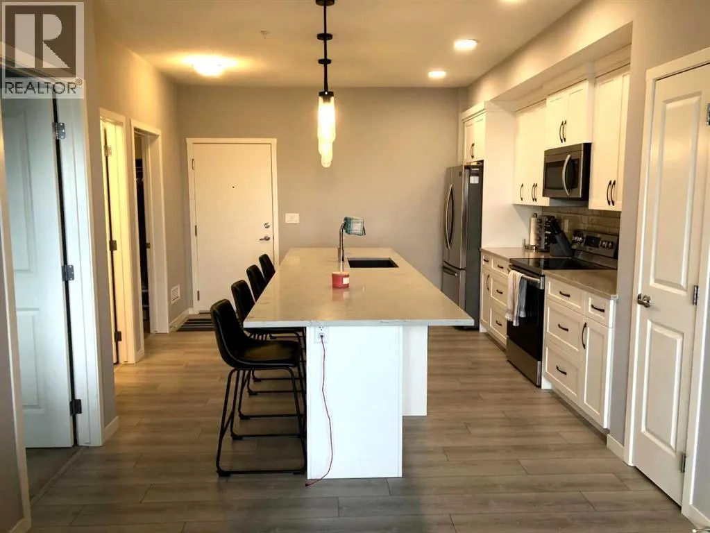 301, 370 Harvest Hills Common NE