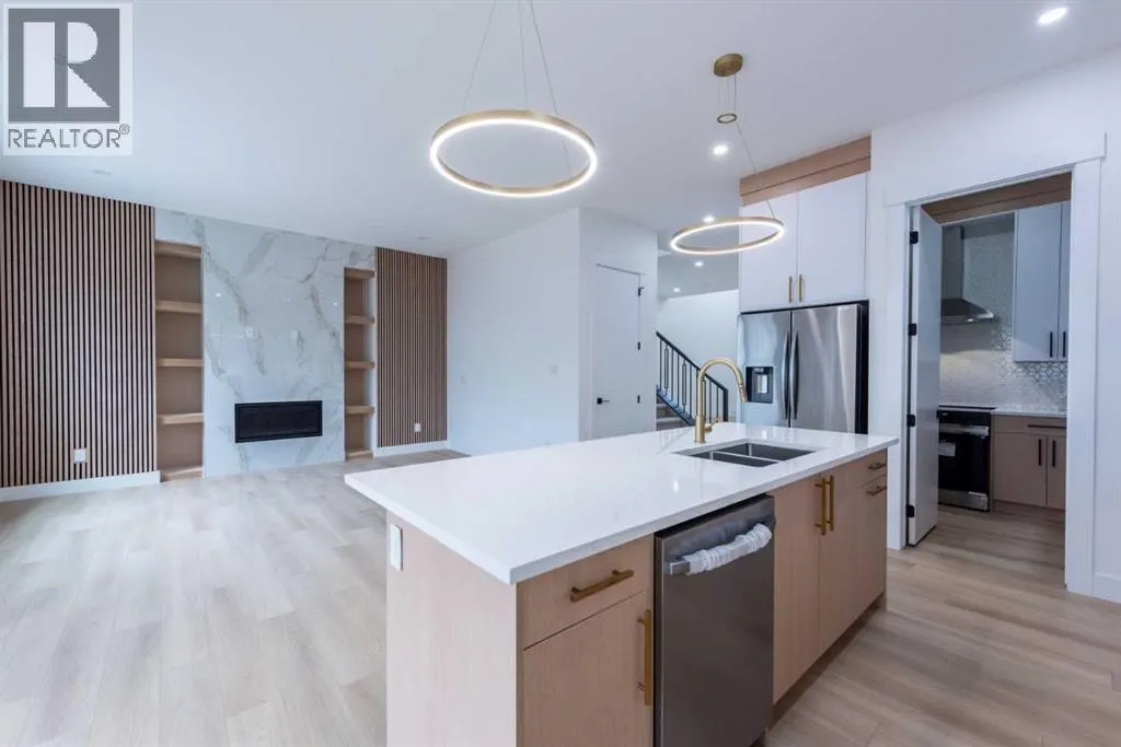 1102 Midtown Avenue SW