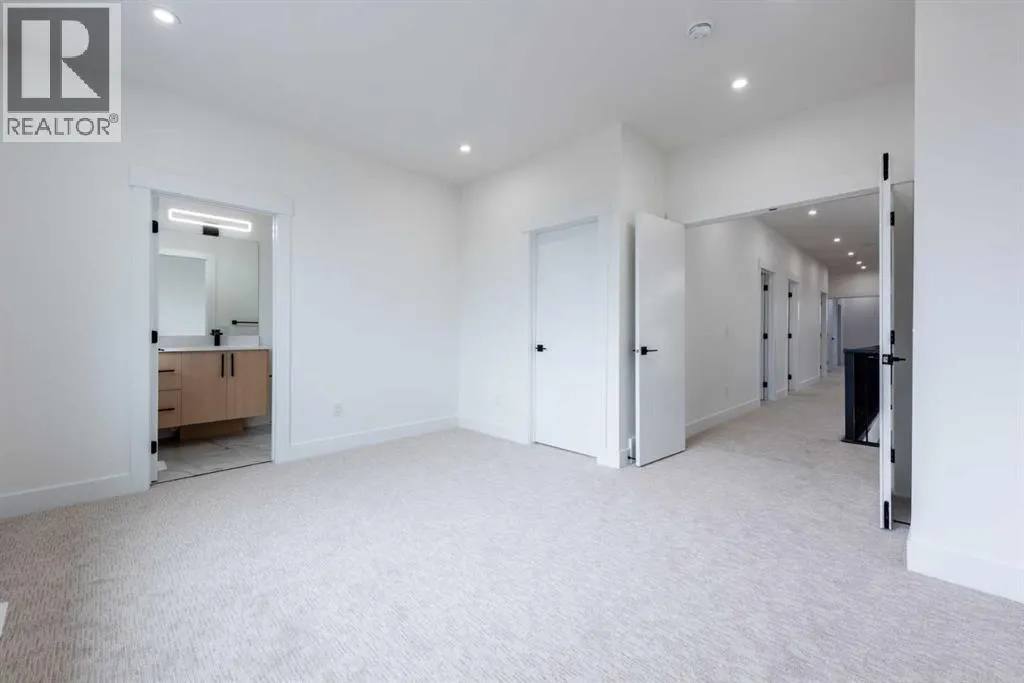 1102 Midtown Avenue SW