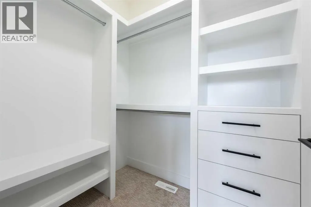 1102 Midtown Avenue SW