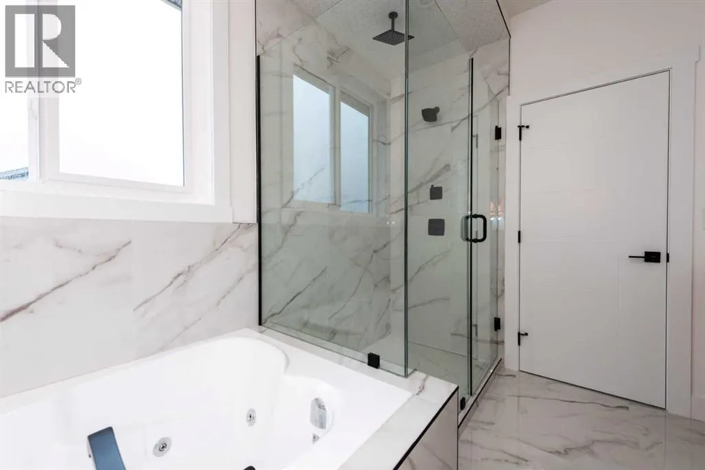 1102 Midtown Avenue SW