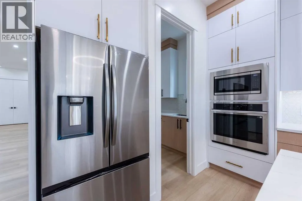 1102 Midtown Avenue SW