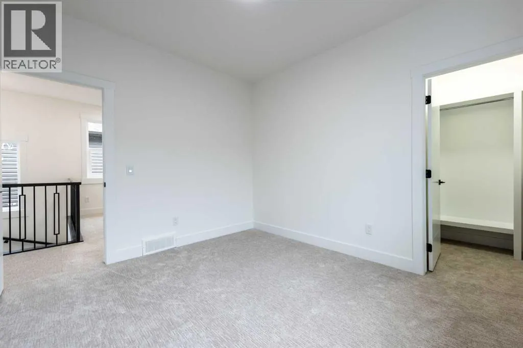 1102 Midtown Avenue SW