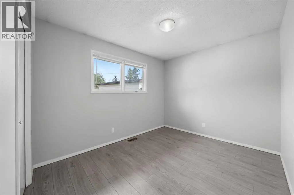 71 Queen Alexandra Close SE