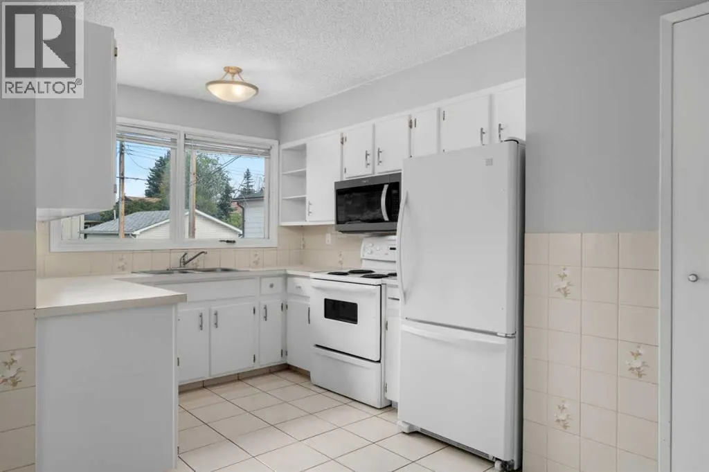 71 Queen Alexandra Close SE