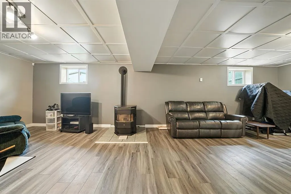 4567 Eastview Crescent