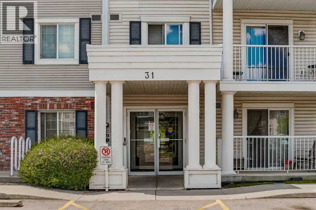 4102, 31 Country Village Manor NE