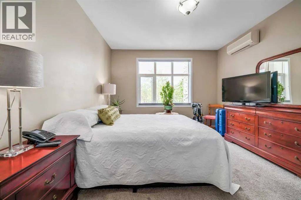 1113, 1113 Lake Fraser Green SE