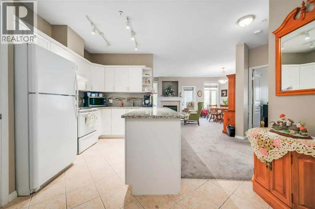 1113, 1113 Lake Fraser Green SE