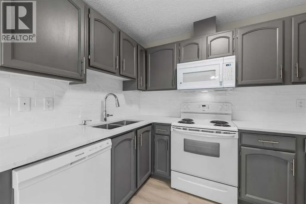 59 Doverville Way SE