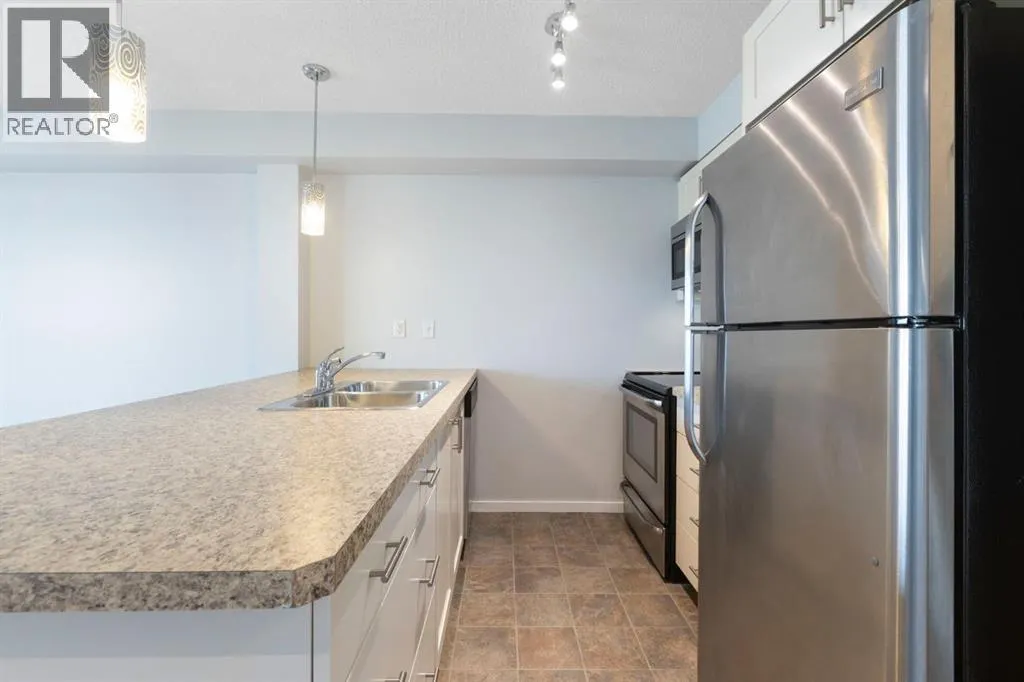 3303, 279 Copperpond Common SE