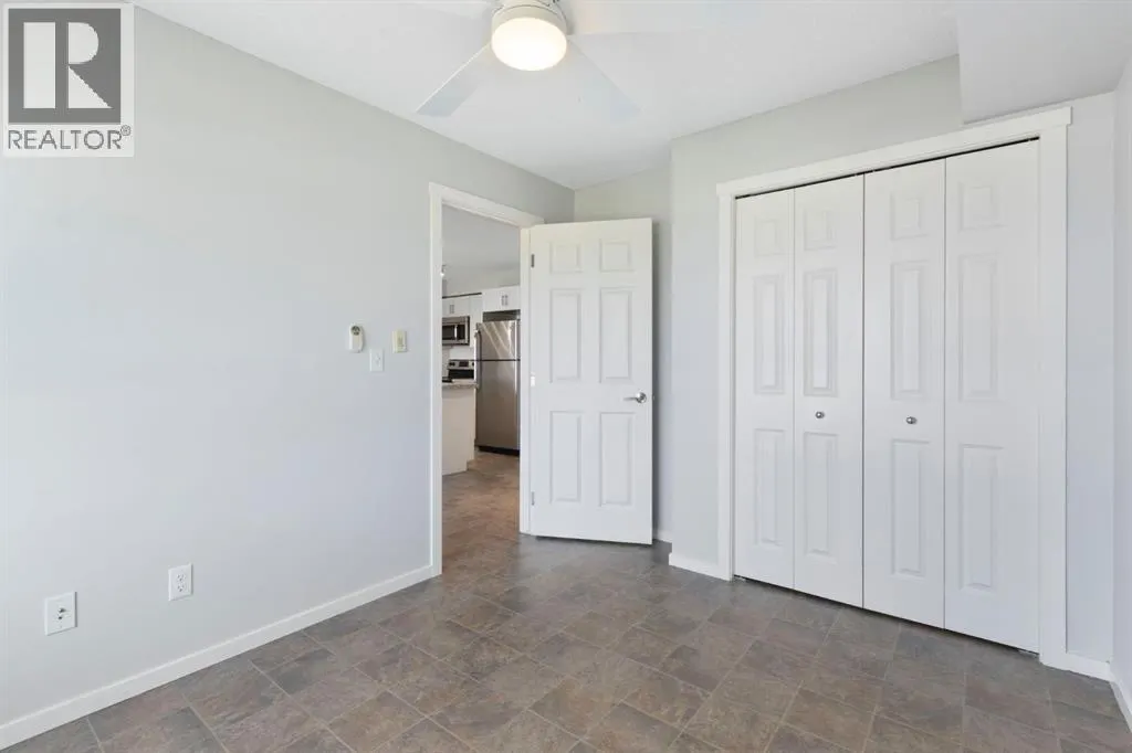3303, 279 Copperpond Common SE