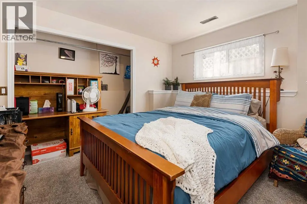18 Big Springs Hill SE