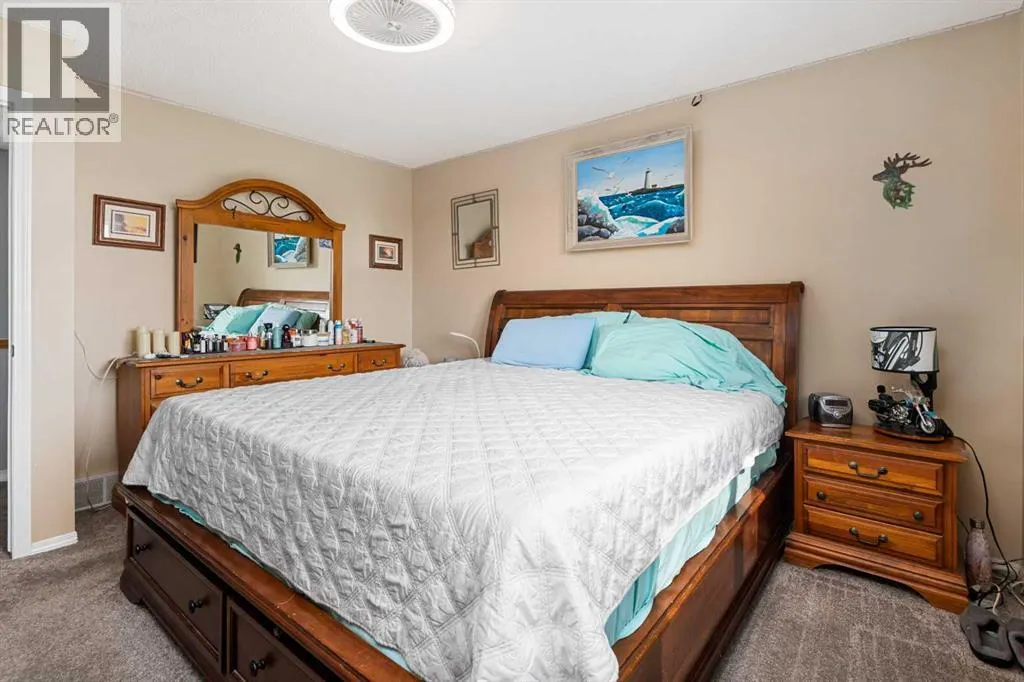 18 Big Springs Hill SE