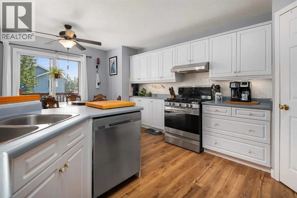 18 Big Springs Hill SE