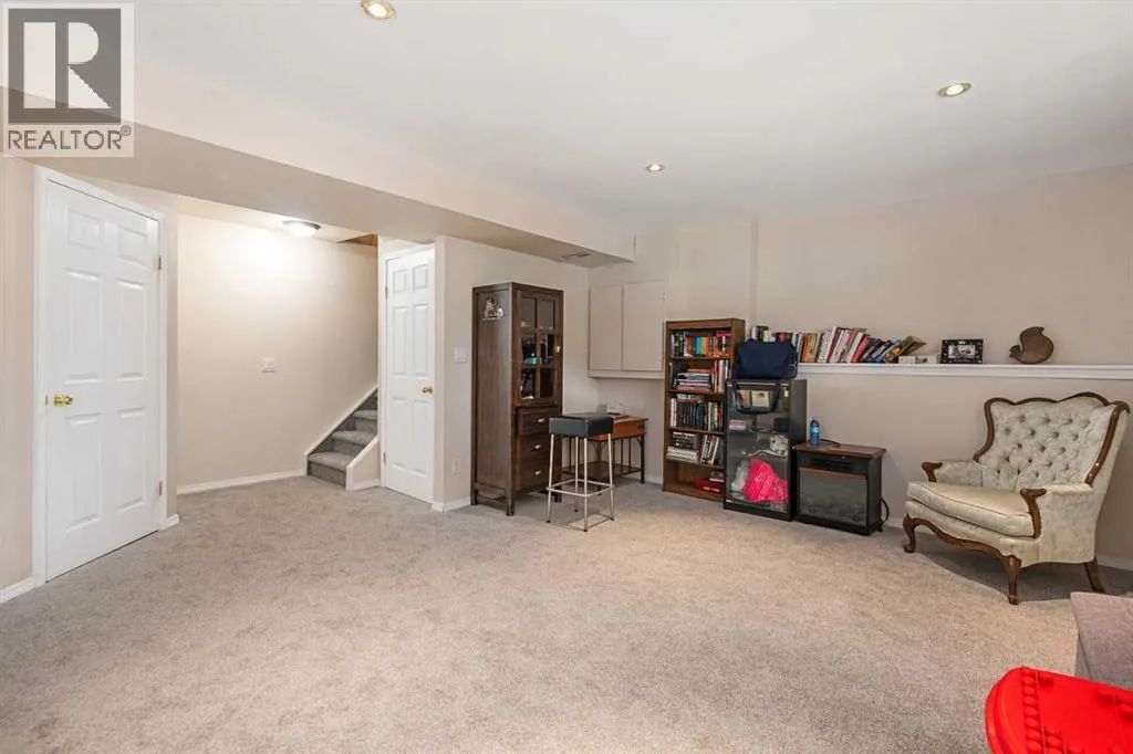 18 Big Springs Hill SE