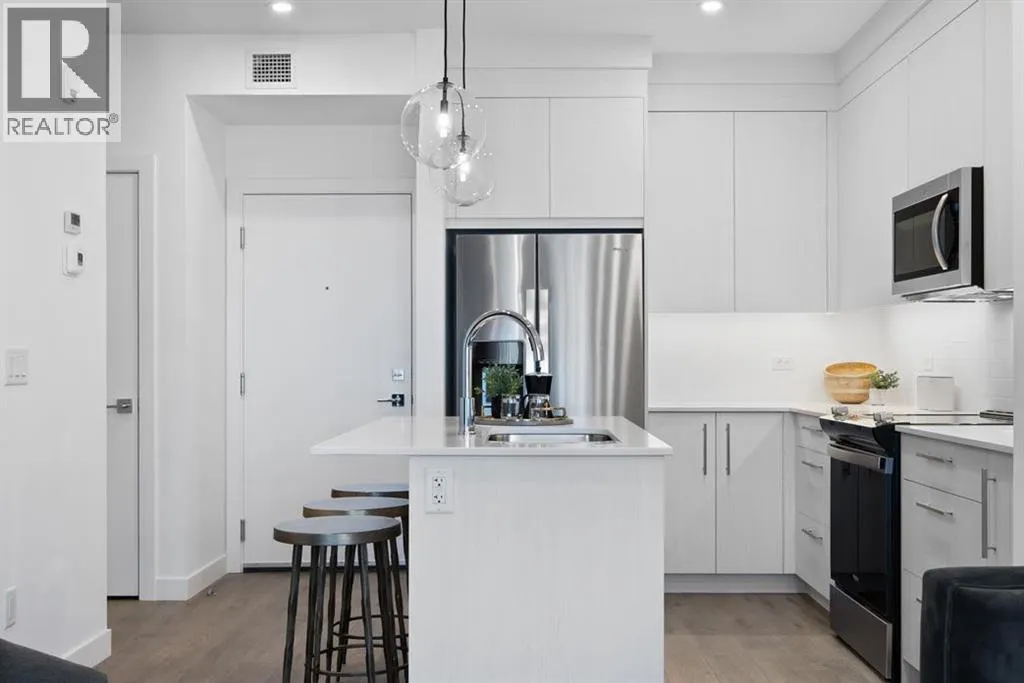 3314, 6 Merganser Drive W