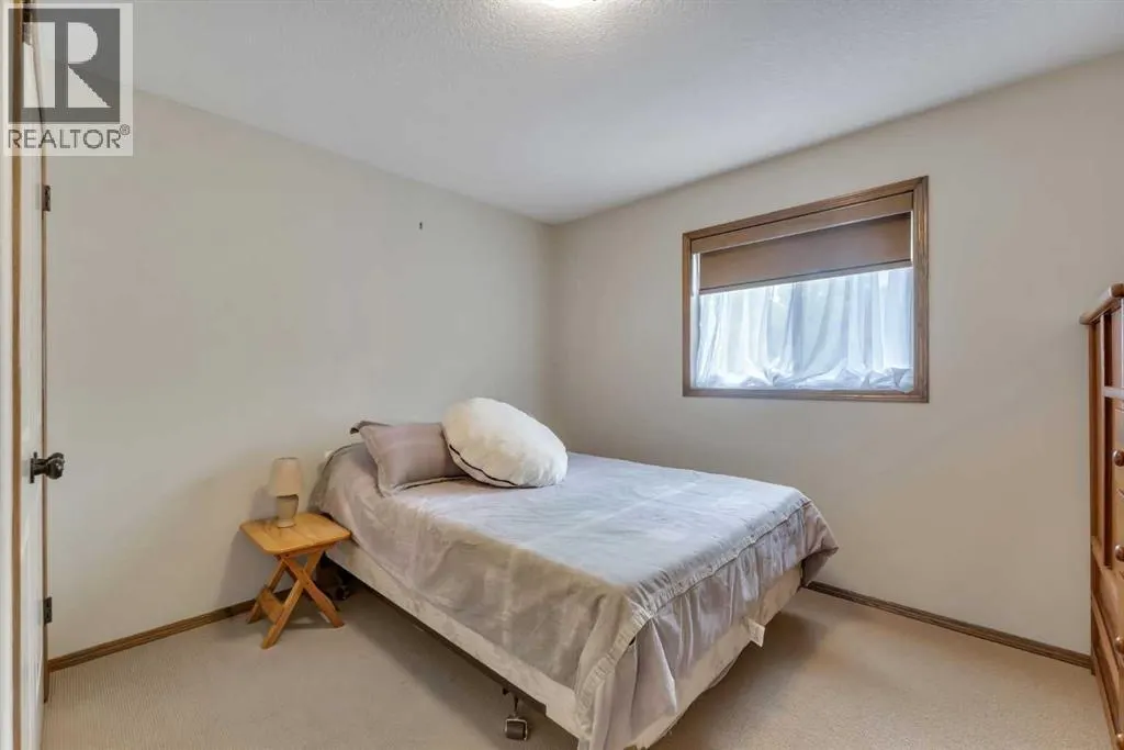 168 Sunset Close