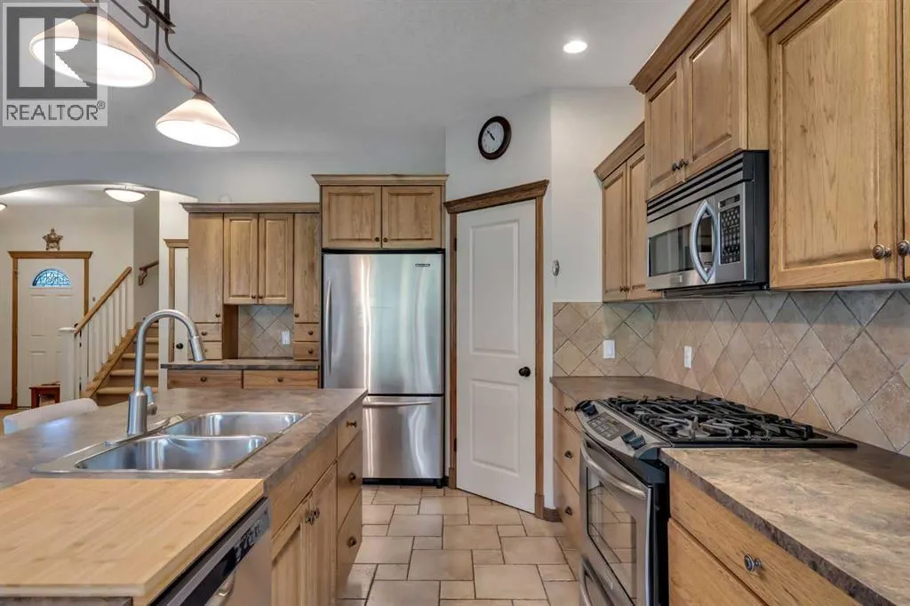 168 Sunset Close
