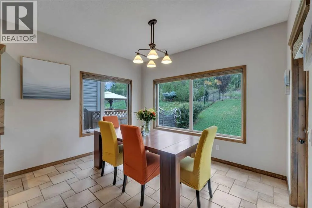 168 Sunset Close
