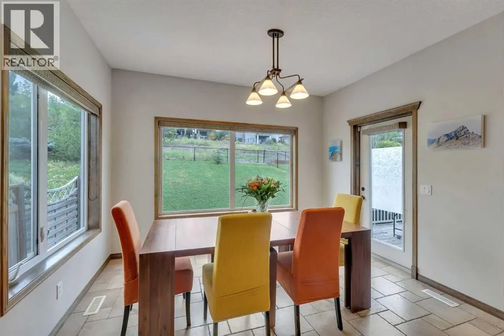 168 Sunset Close
