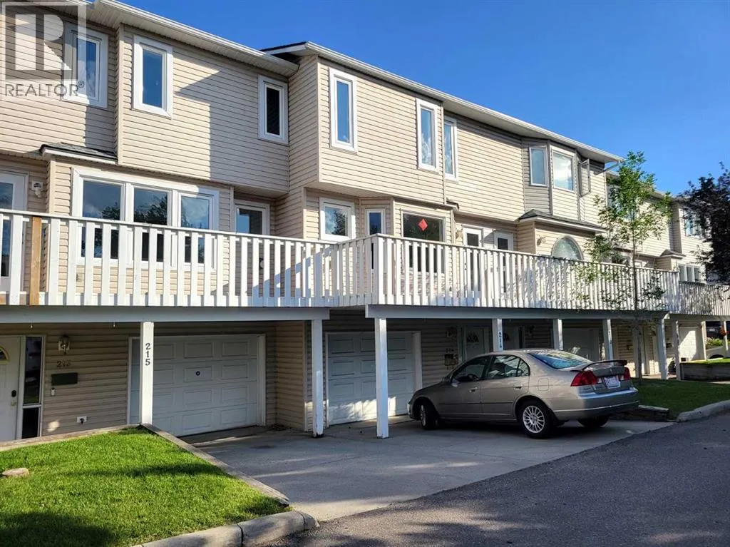 215 Killarney Glen Court SW