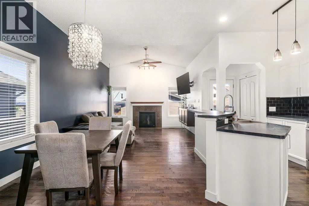 255 Silverado Range Close SW