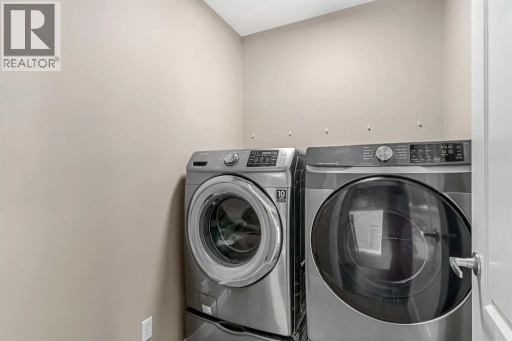 255 Silverado Range Close SW