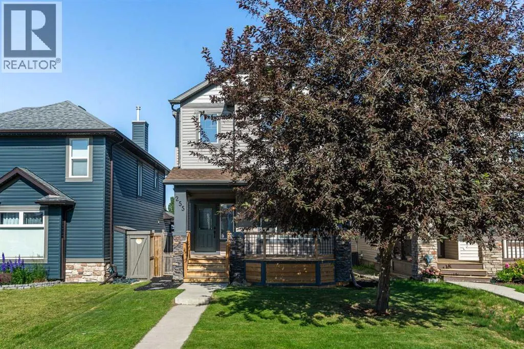 255 Silverado Range Close SW