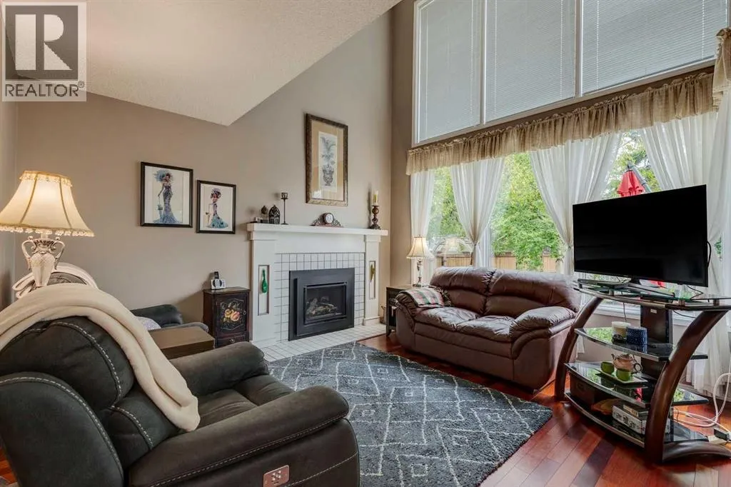 888 Riverbend Drive SE