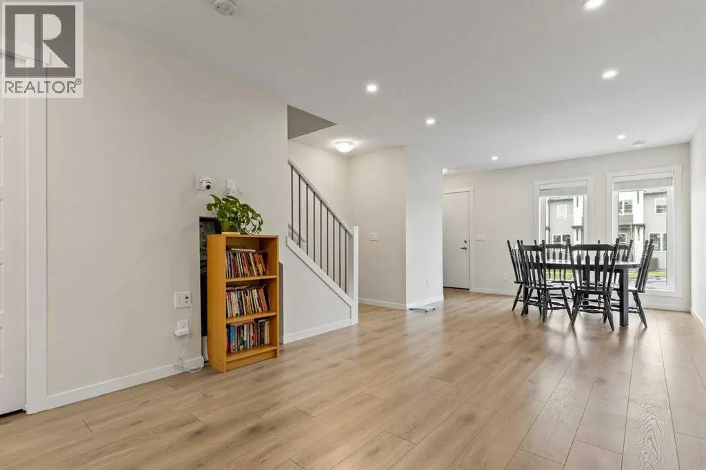 420 Seton Circle SE