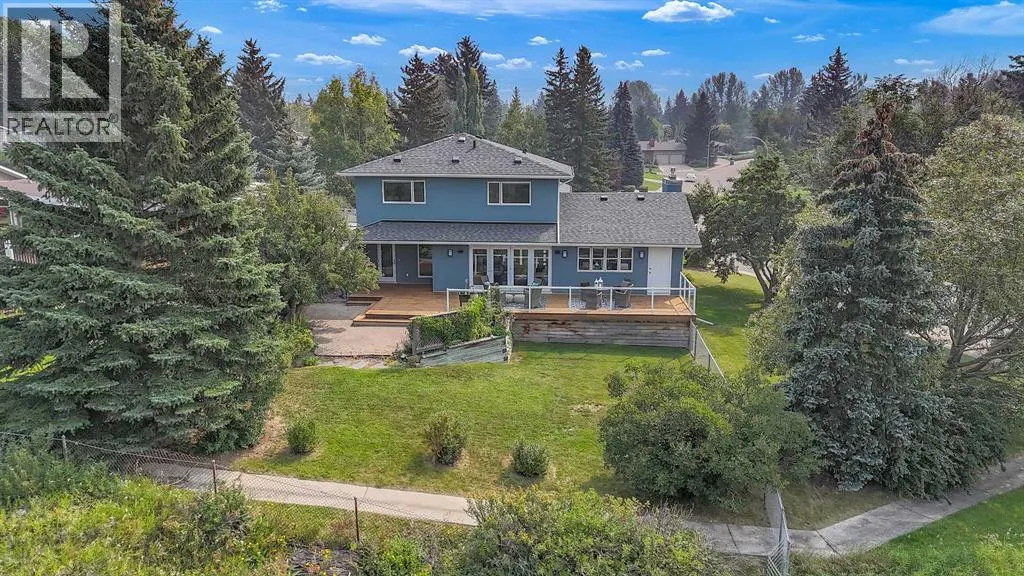 5444 Varsity Drive NW
