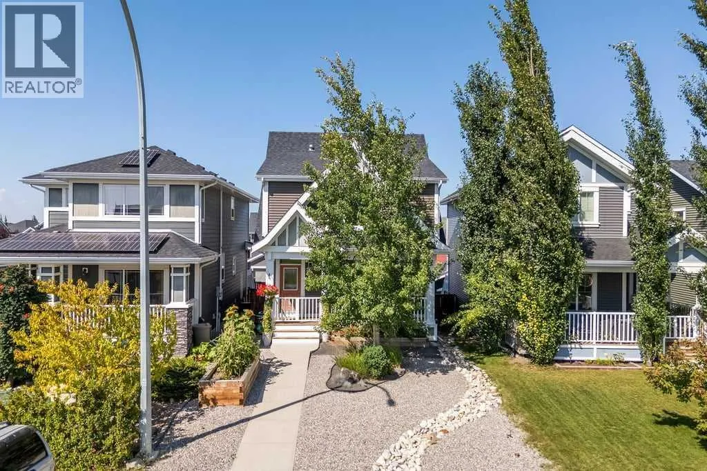 512 River Heights Green