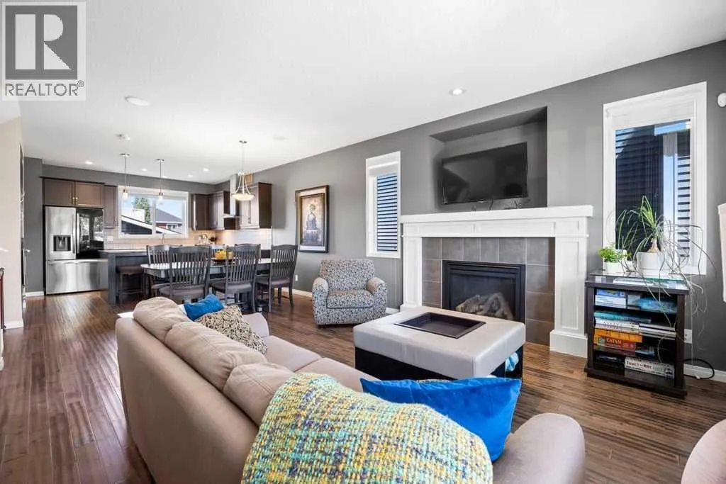 512 River Heights Green