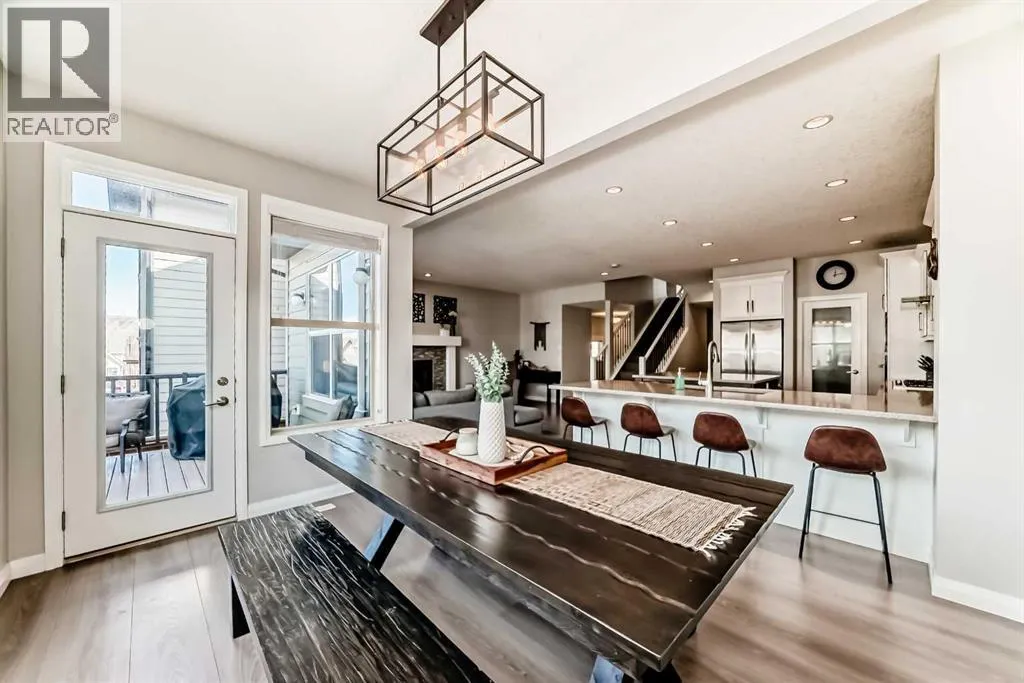 22 Riviera Place