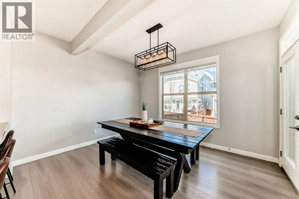 22 Riviera Place