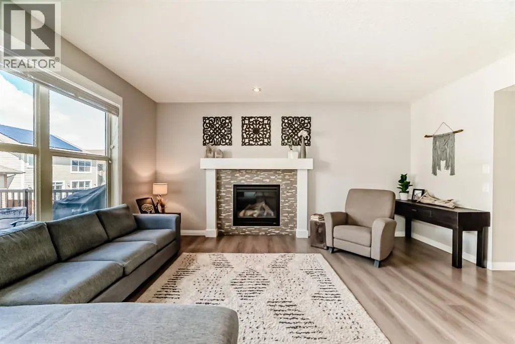 22 Riviera Place