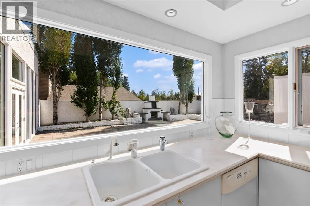 20 Windsor Crescent SW