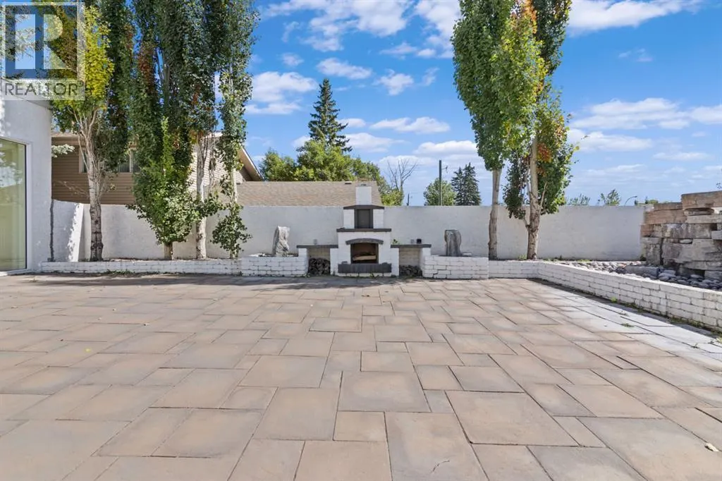 20 Windsor Crescent SW