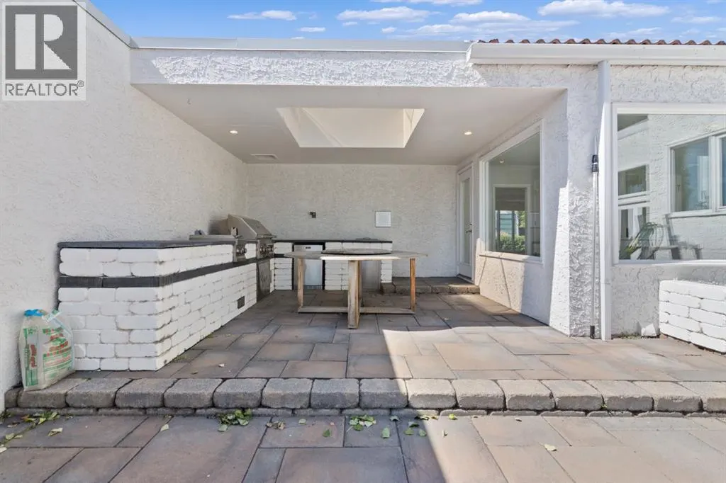 20 Windsor Crescent SW