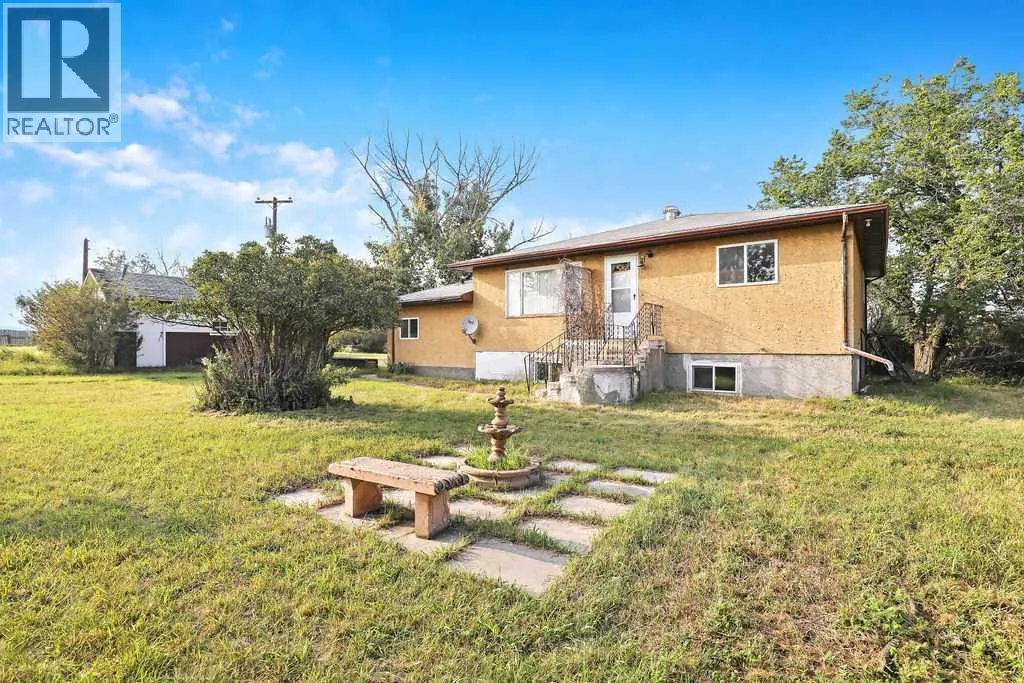 282013 HWY 533