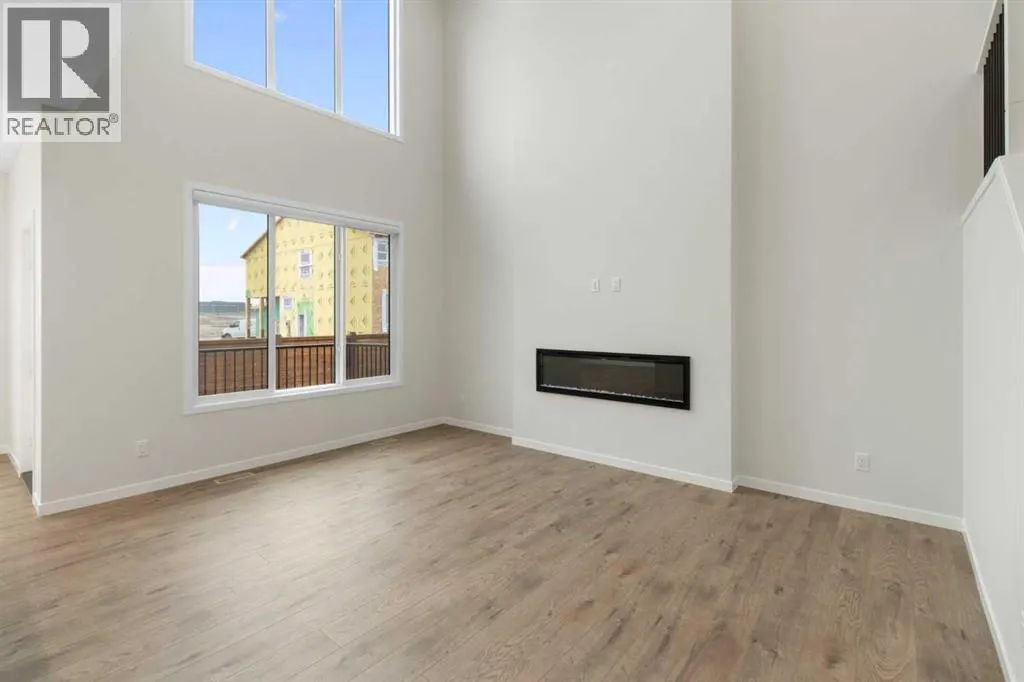 19839 44 Street SE