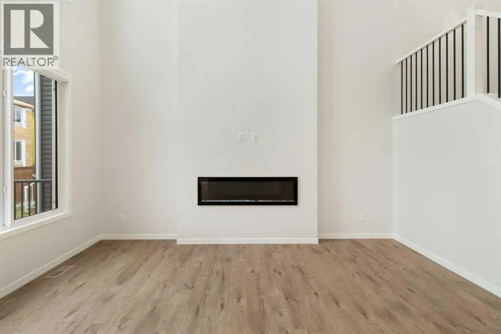 19839 44 Street SE