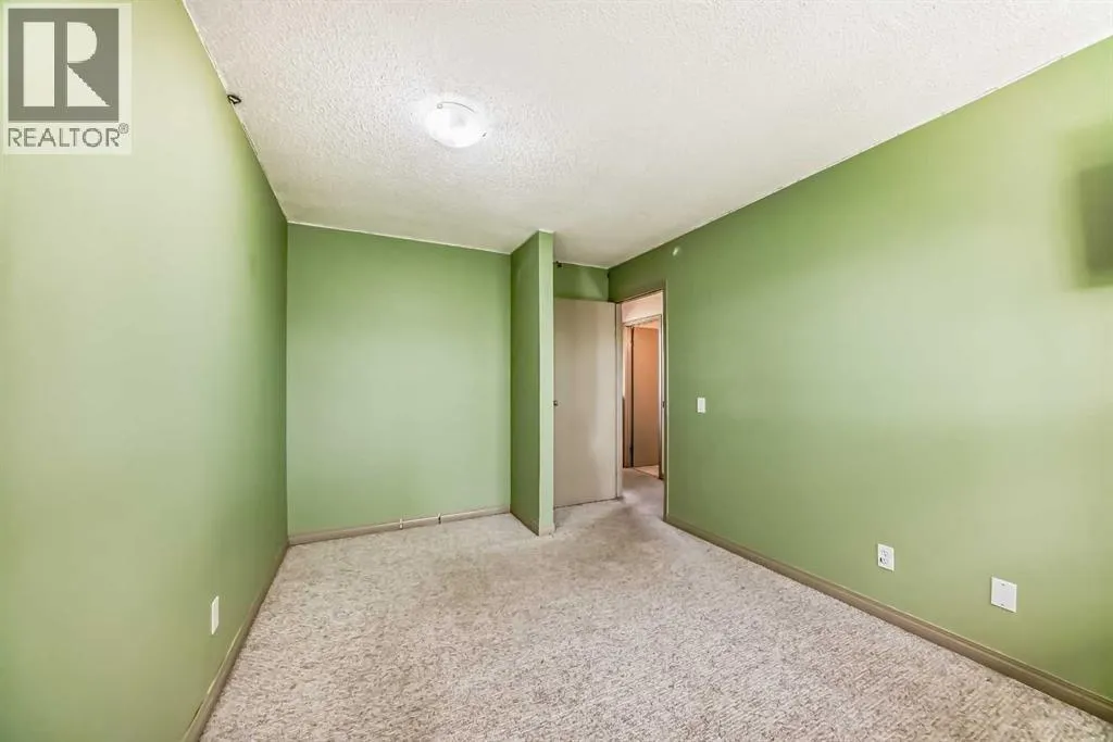 17, 6915 Ranchview Drive NW
